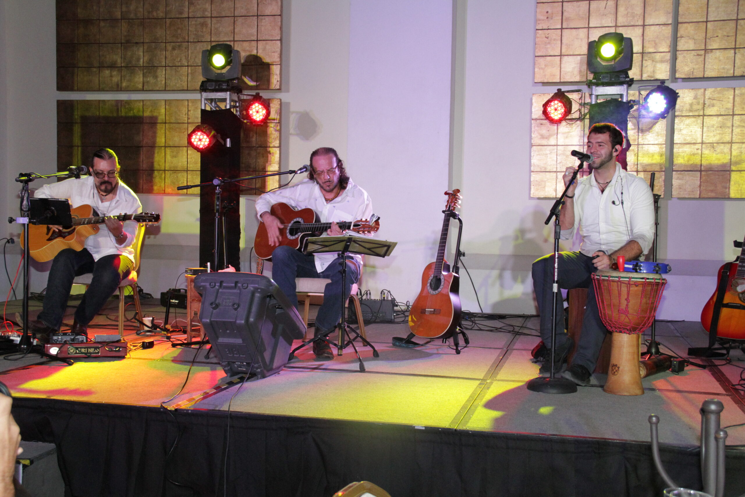 Fernando Delgadillo, Artista invitado.